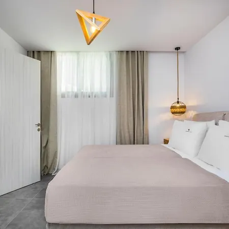 Dionisos Luxury