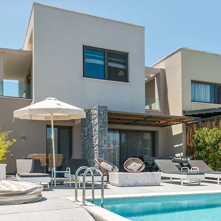 Dionisos Luxury *