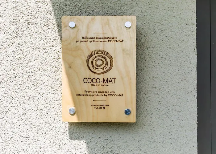 Dionisos Luxury Villa *