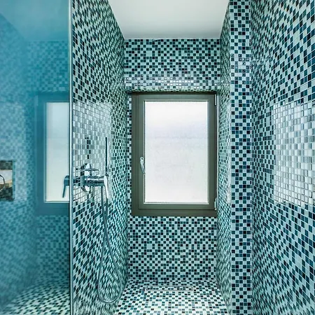 וילה Dionisos Luxury