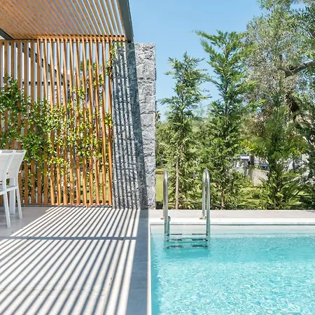Dionisos Luxury