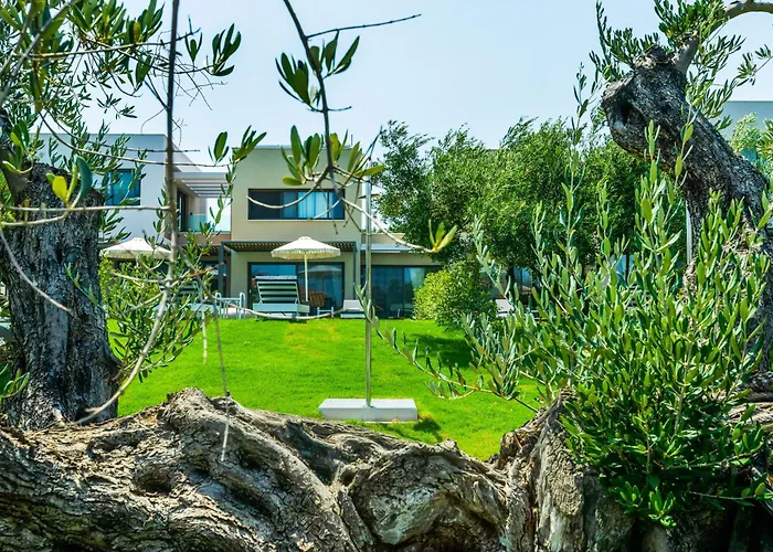 Dionisos Luxury Βίλα