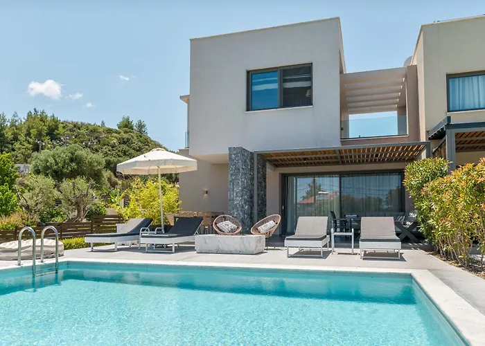 Dionisos Luxury *